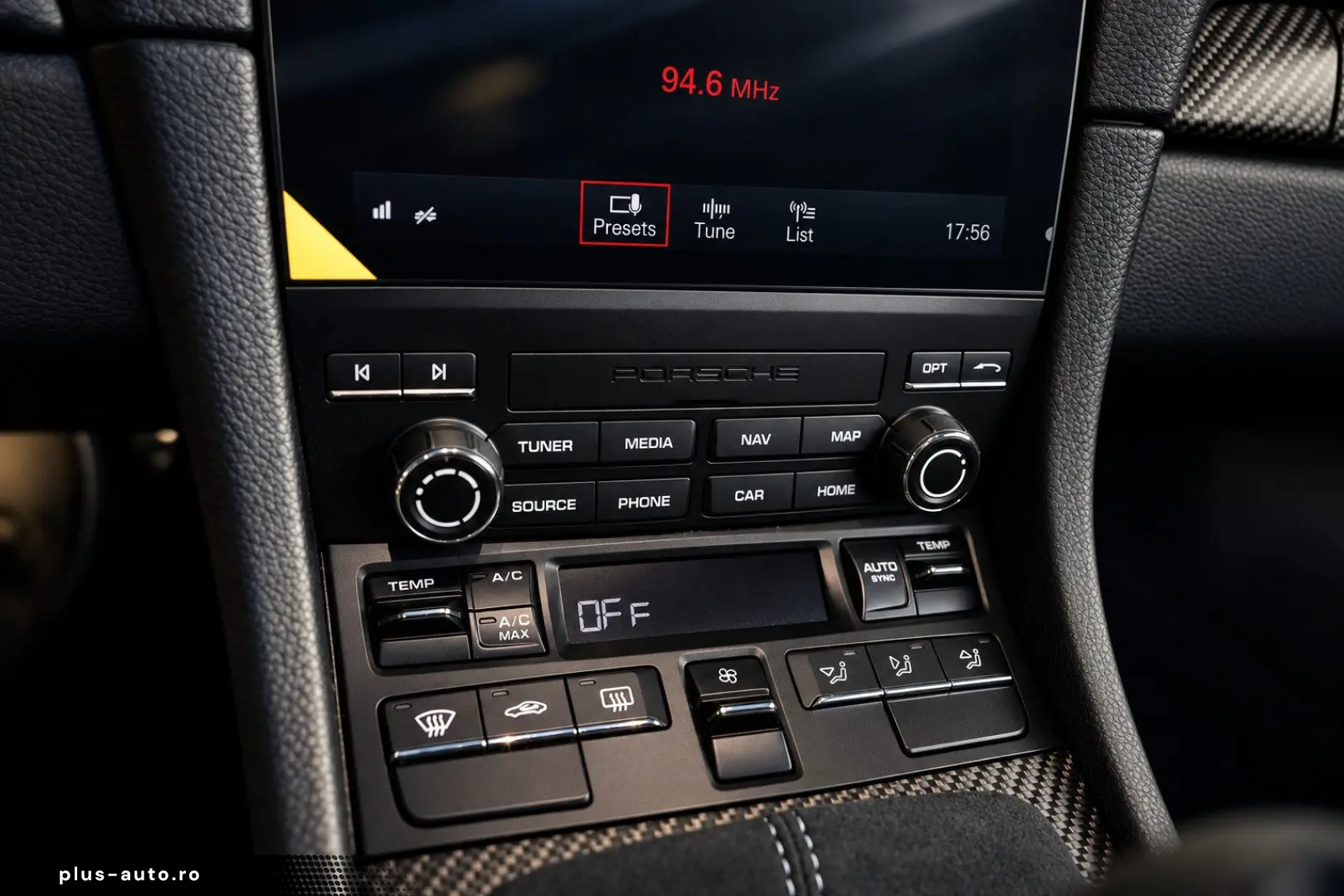 PORSCHE Boxster Spyder RS Schalensitz Lift Chrono Approv