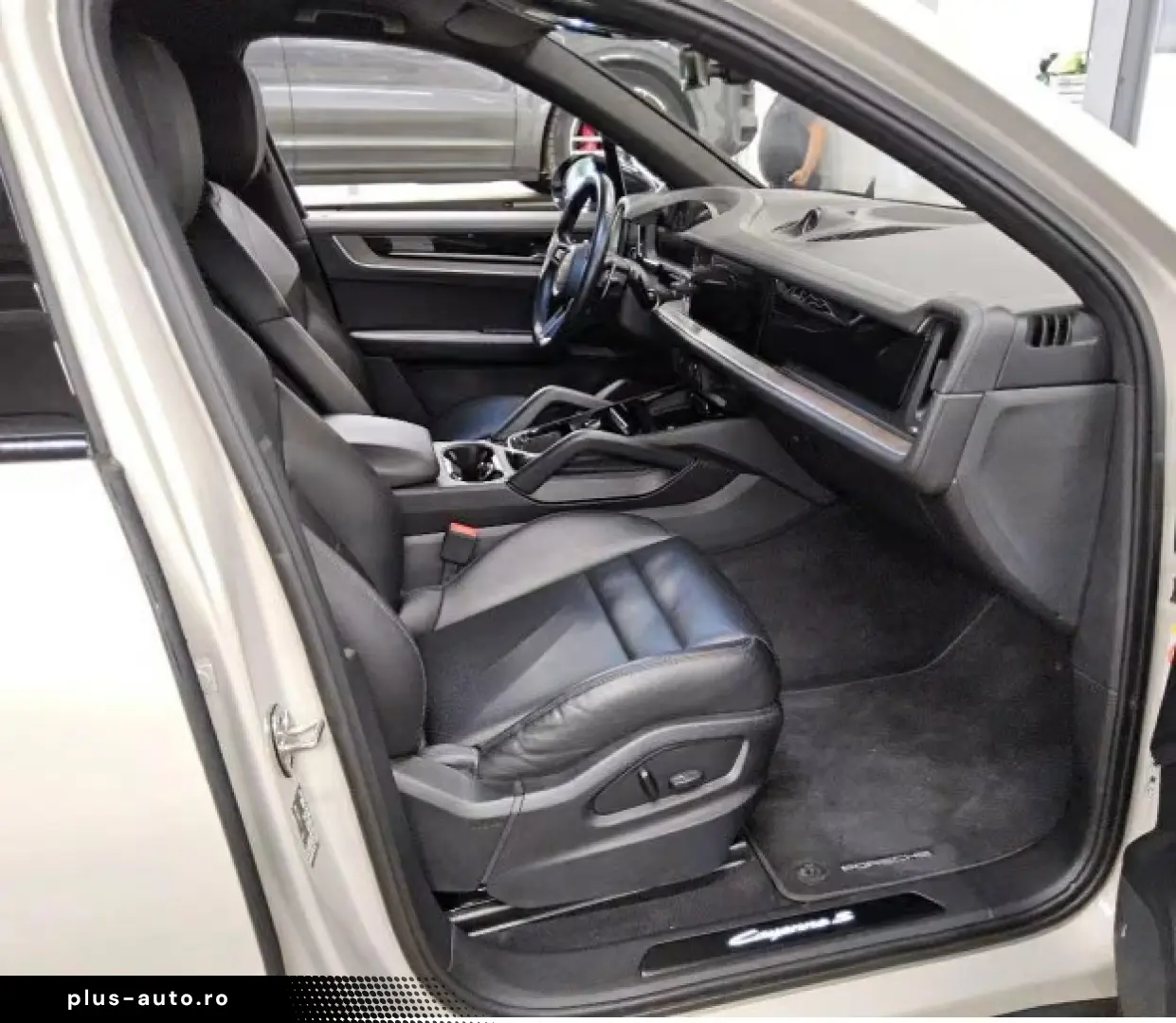PORSCHE Cayenne S Luft HD Matrix Chrono BOSE 22