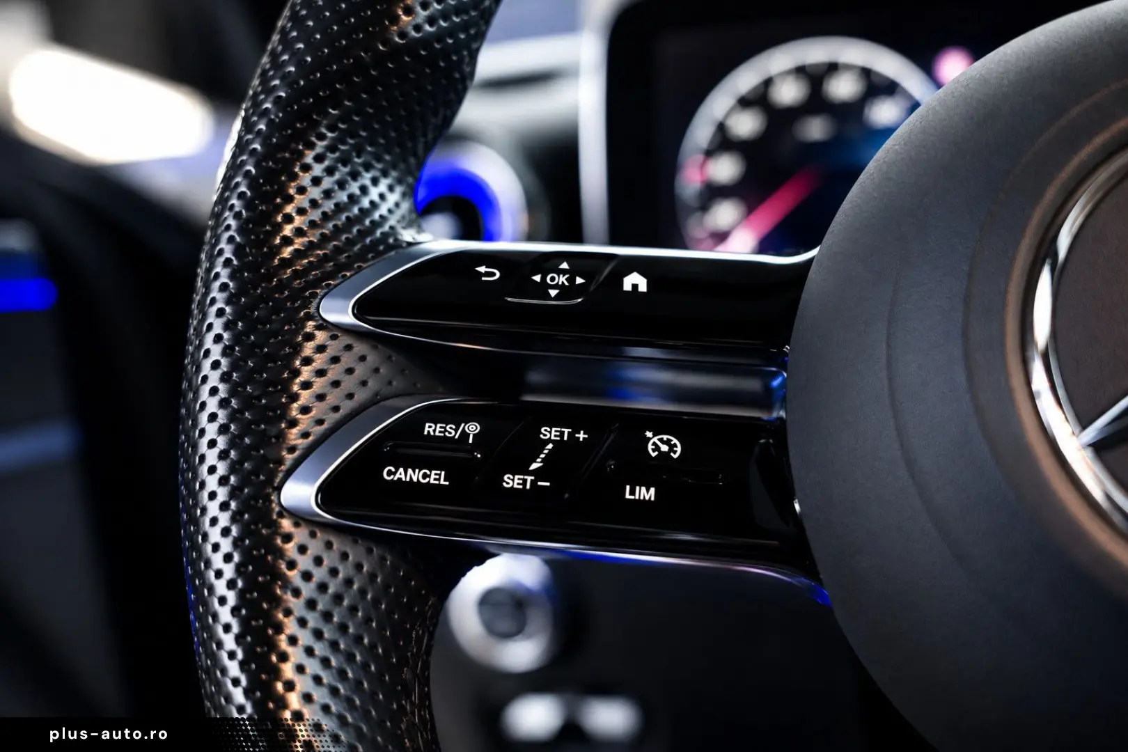 MERCEDES-BENZ C 220 d  AMG Ambiente Kamera MBUX NightPak