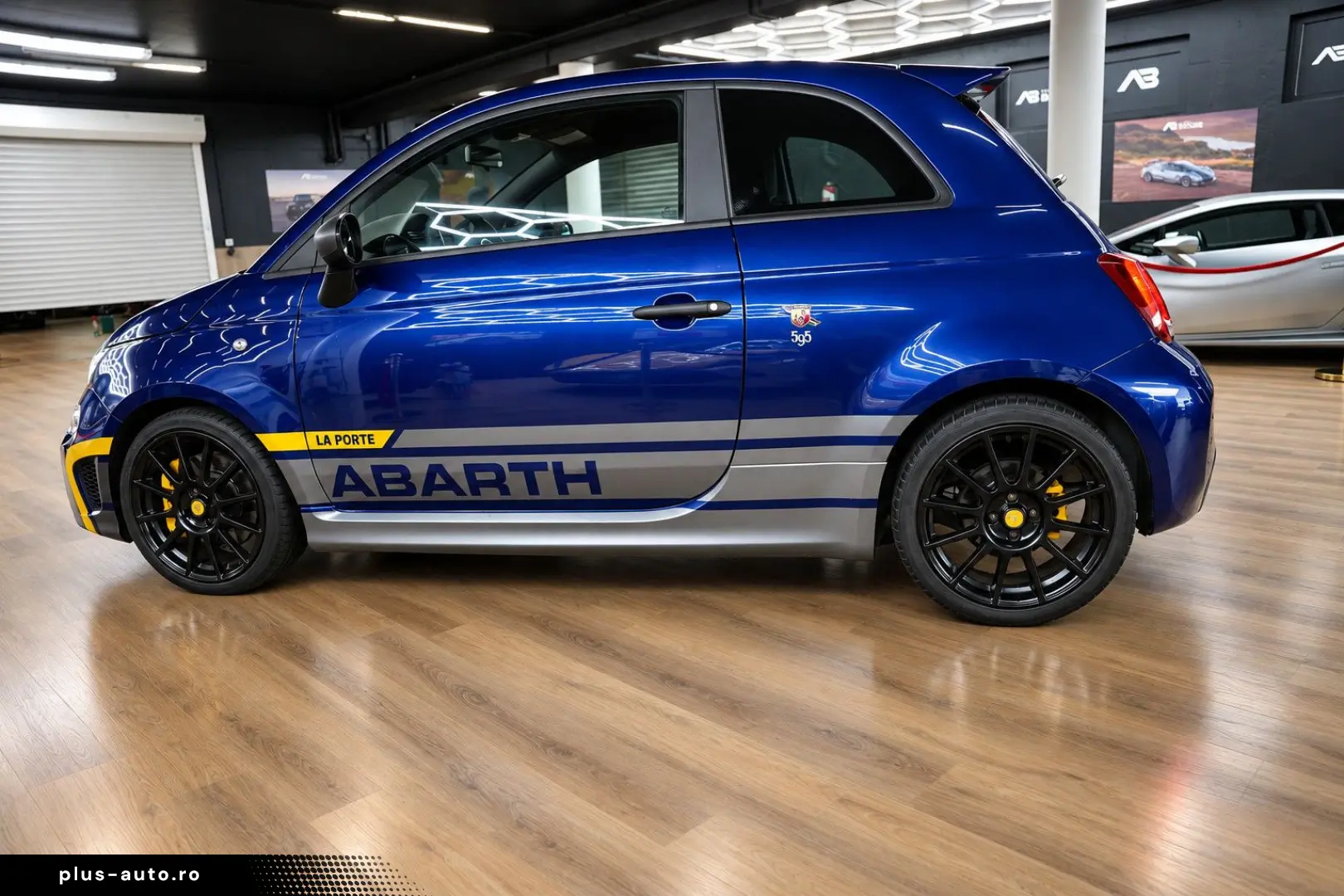 ABARTH 595 Competizione  Carbon BeatsAudio SportPaket
