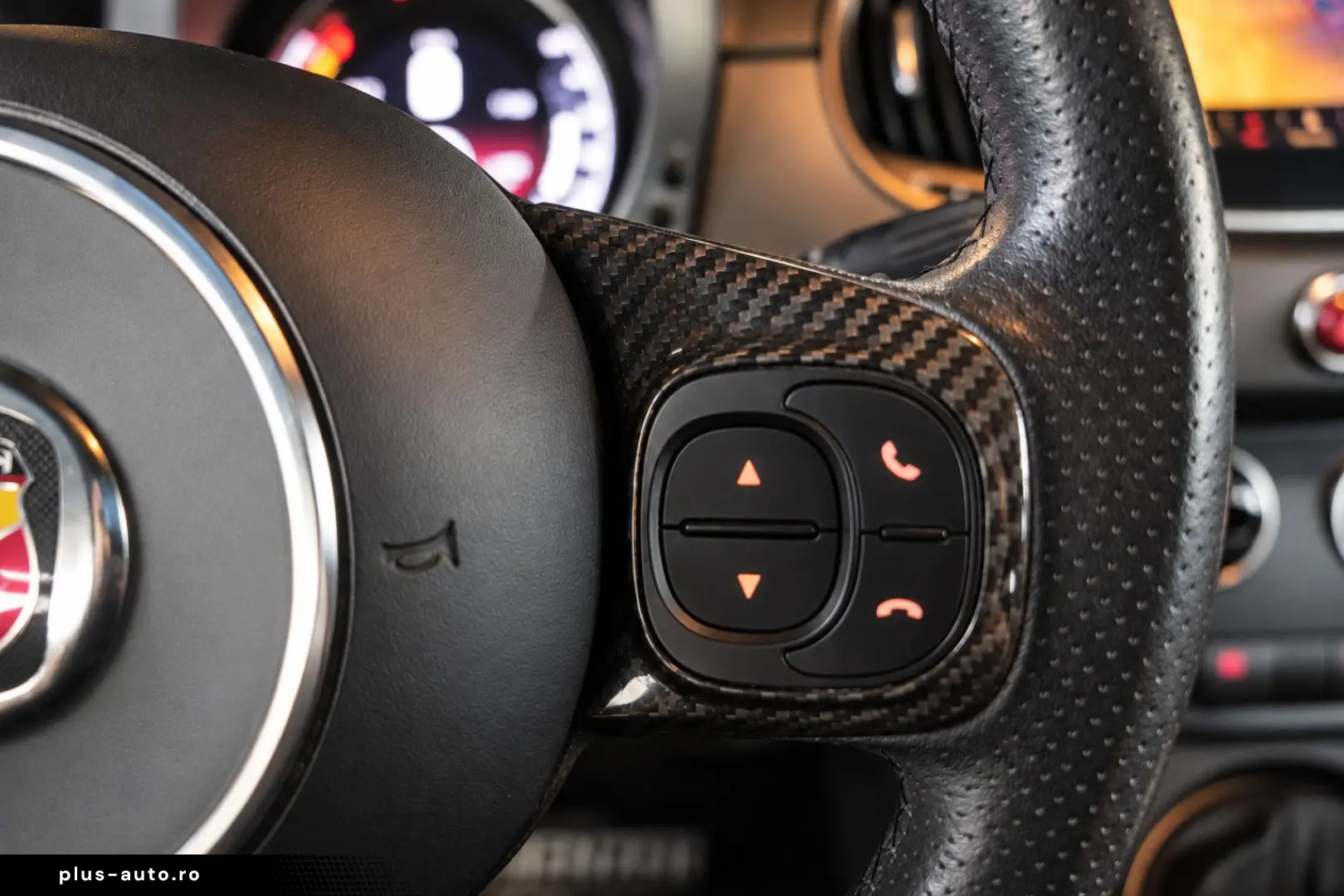 FIAT 595 Competizione  Carbon BeatsAudio SportPaket