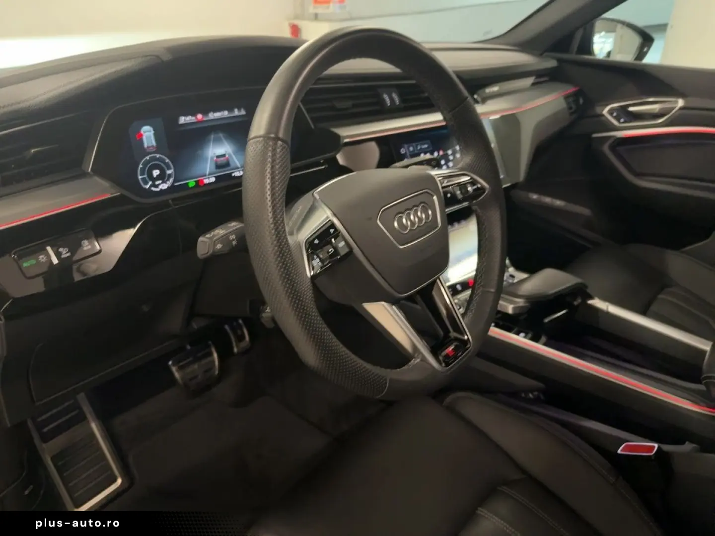 AUDI Q8 e-tron S line 55 e-tron qu. MATRIX HUD PANO