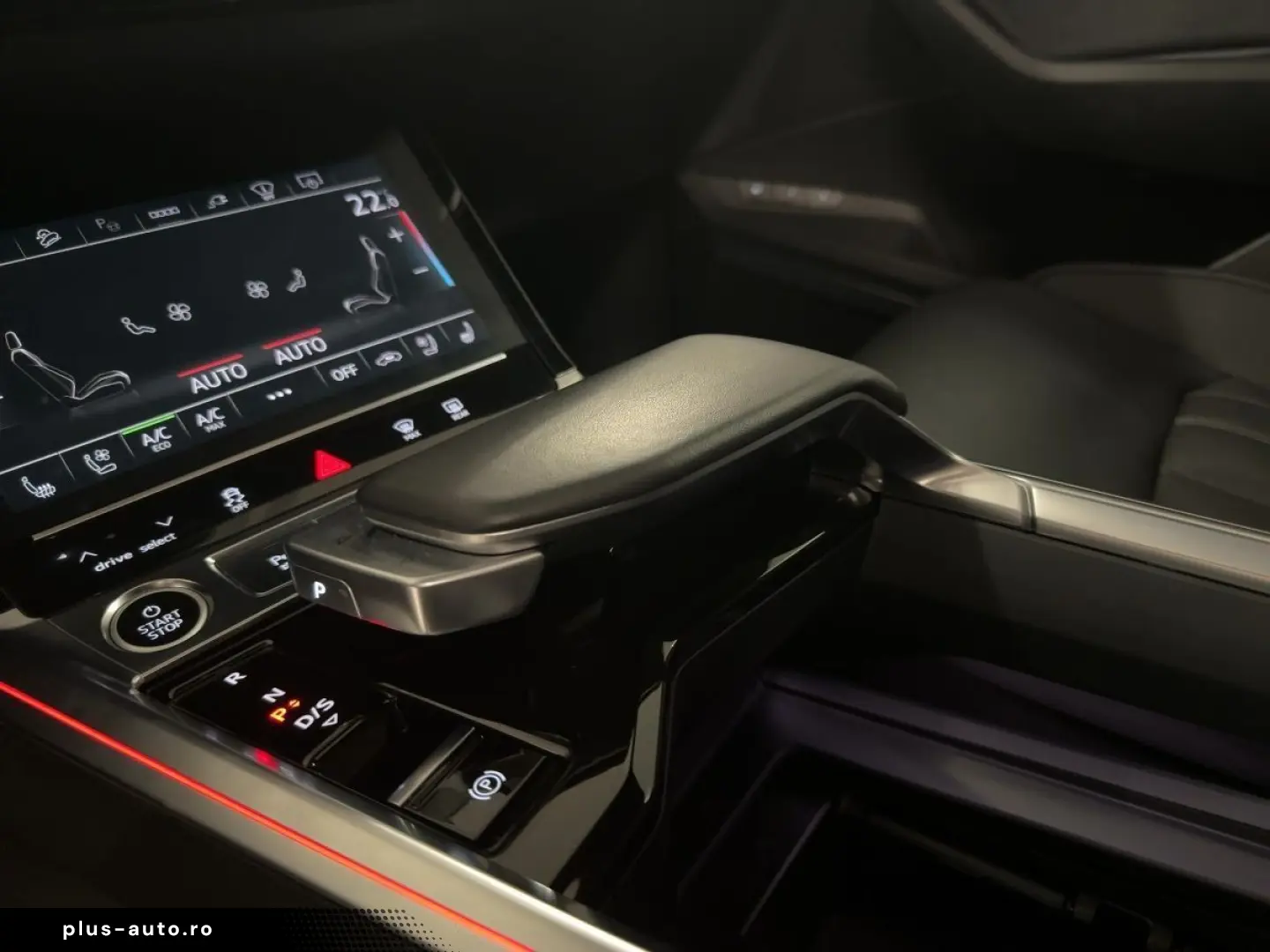 AUDI Q8 e-tron S line 55 e-tron qu. MATRIX HUD PANO