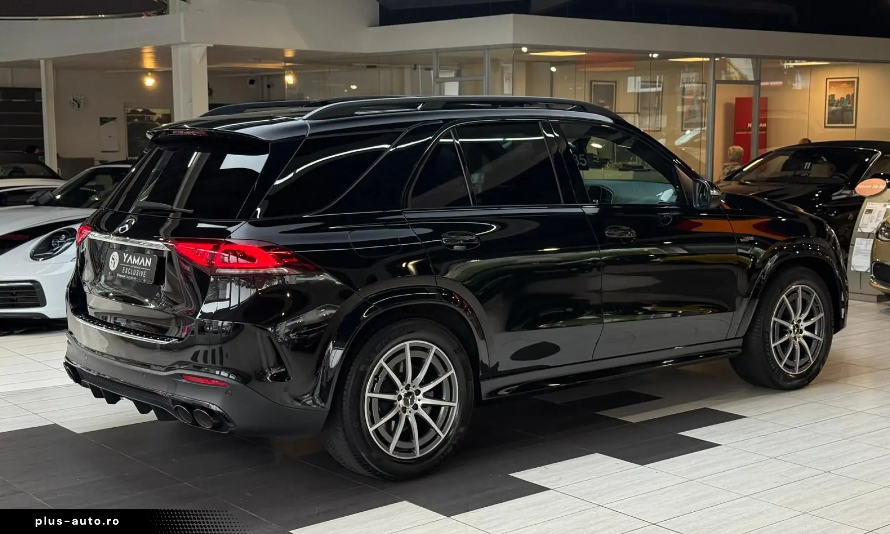 MERCEDES-BENZ GLE 53 AMG 4M  Panorama Head-Up Distronic AHK