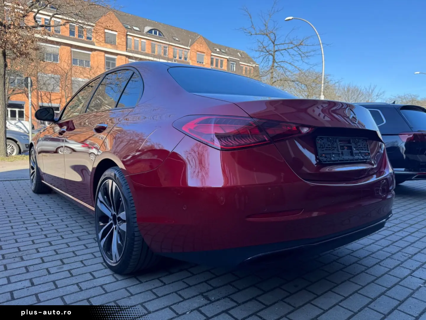 MERCEDES-BENZ C 300  Limousine HEAD UP-LED-