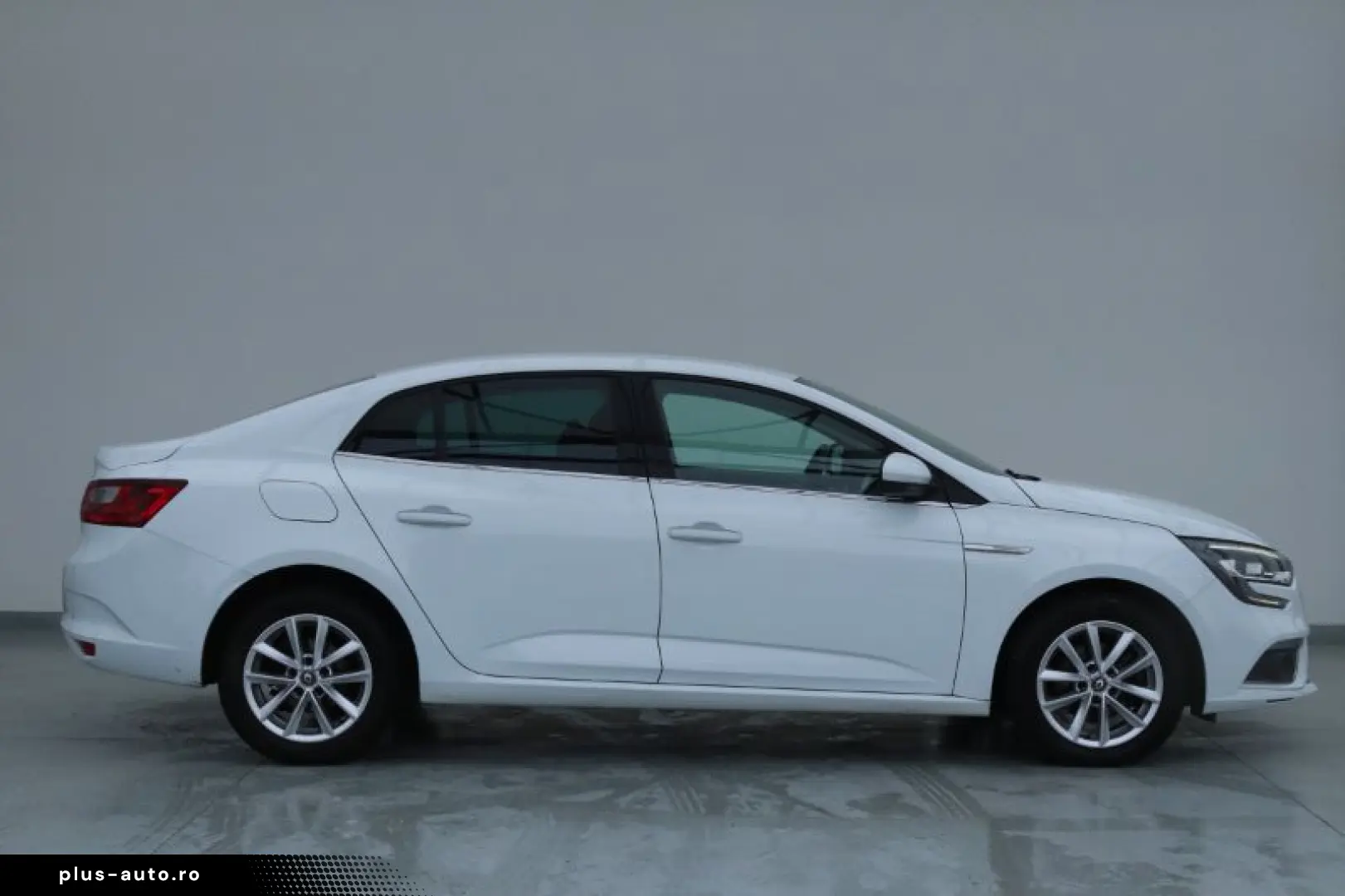 RENAULT MEGANE 1.3 TCe 140CP Intens