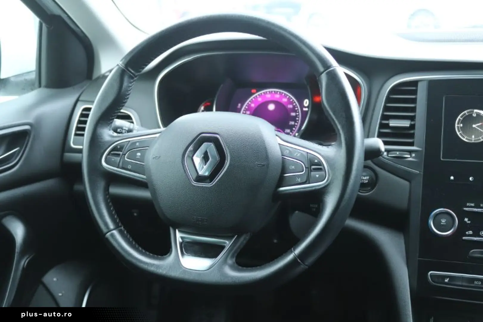 RENAULT MEGANE 1.3 TCe 140CP Intens