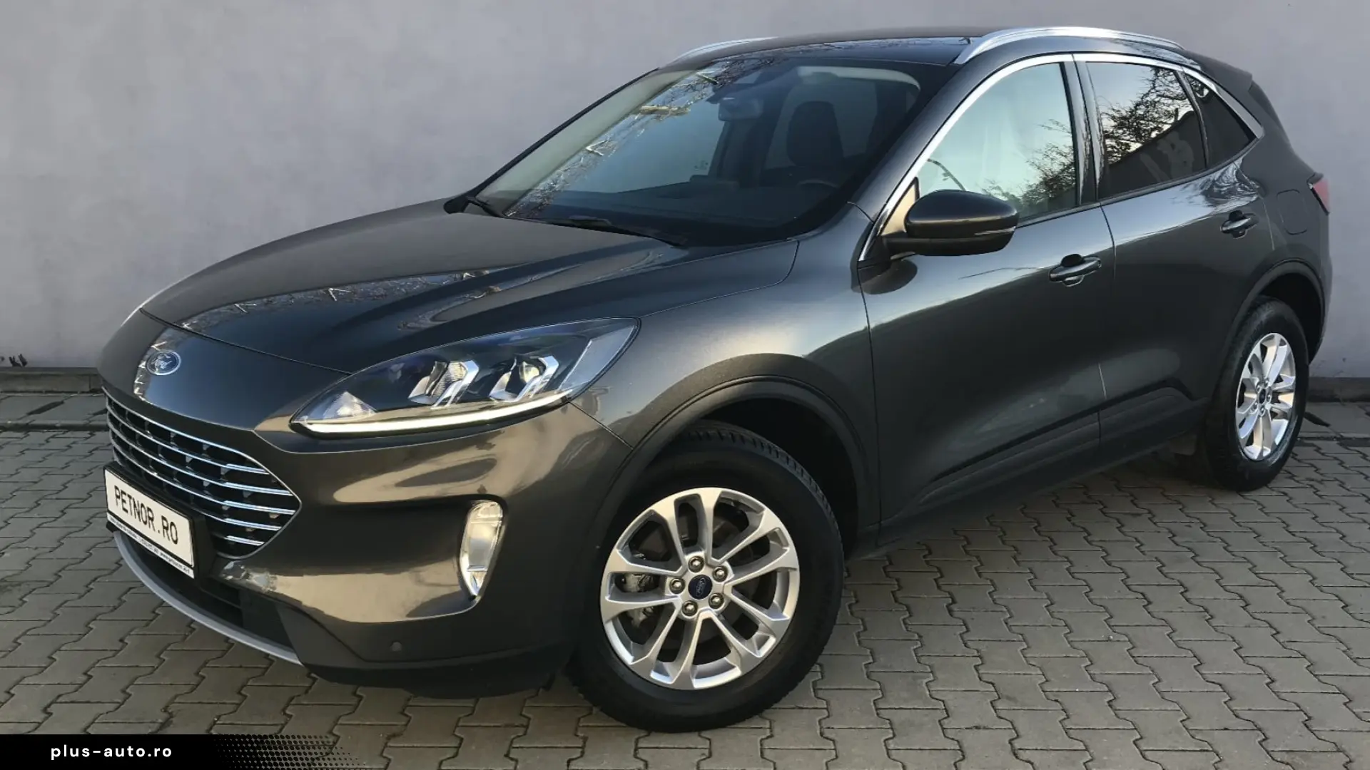 Ford Kuga 2.5 Duratec FHEV TITANIUM