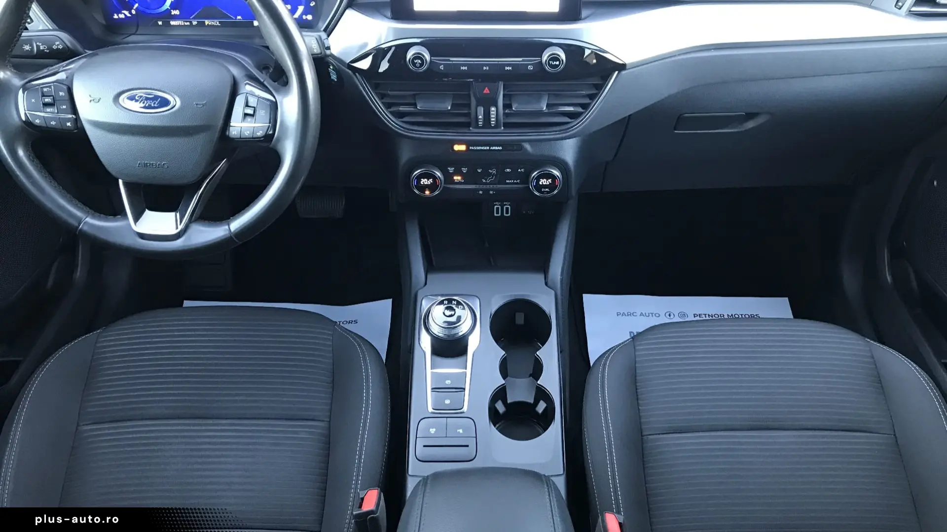 Ford Kuga 2.5 Duratec FHEV TITANIUM