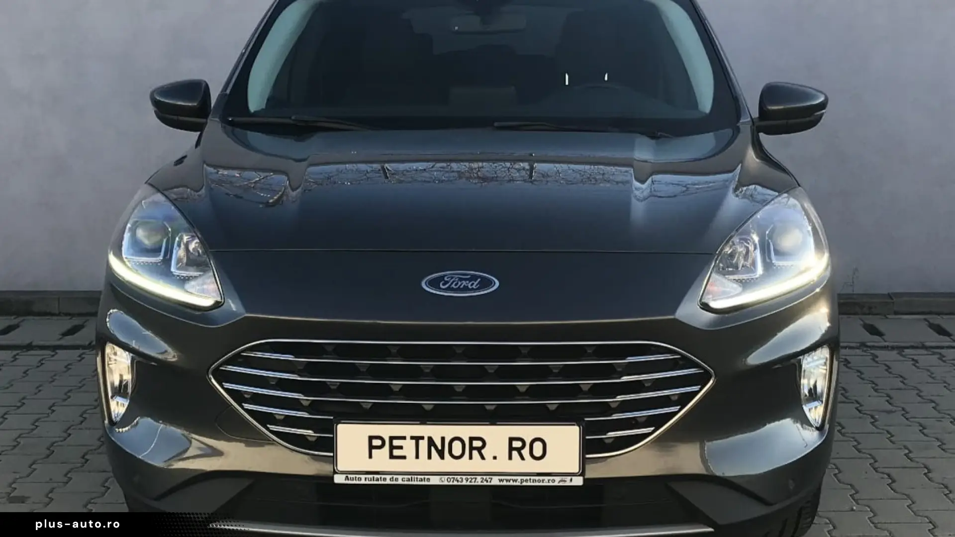 Ford Kuga 2.5 Duratec FHEV TITANIUM