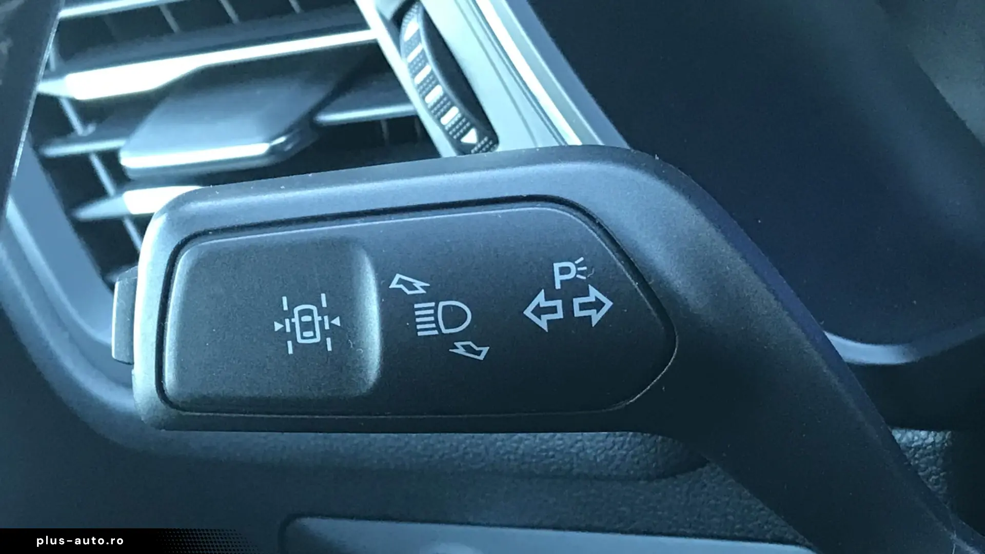Ford Kuga 2.5 Duratec FHEV TITANIUM