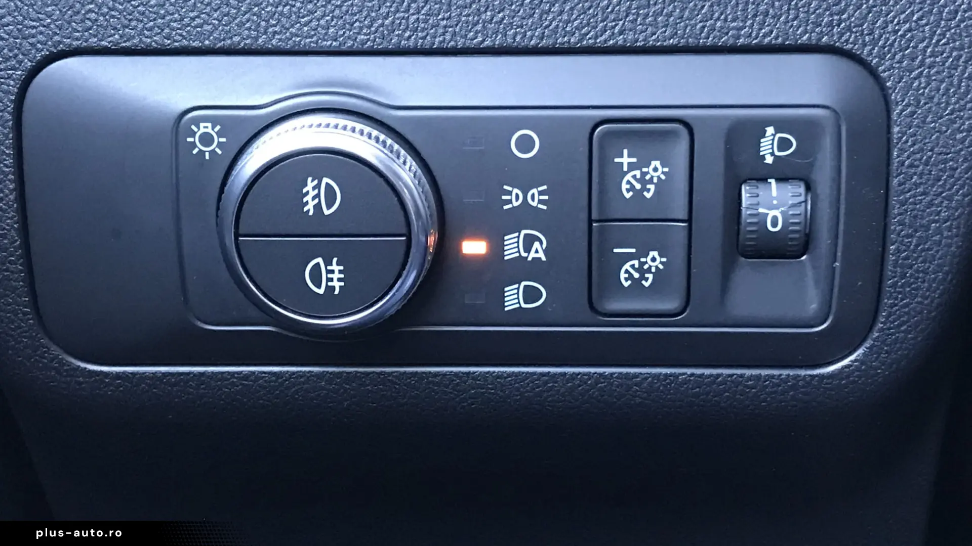 Ford Kuga 2.5 Duratec FHEV TITANIUM
