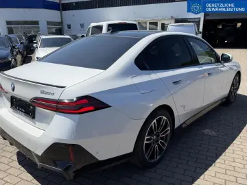 BMW 520 d xDr M Sport Pro DRPROF ICONIC HUD AHK PANO