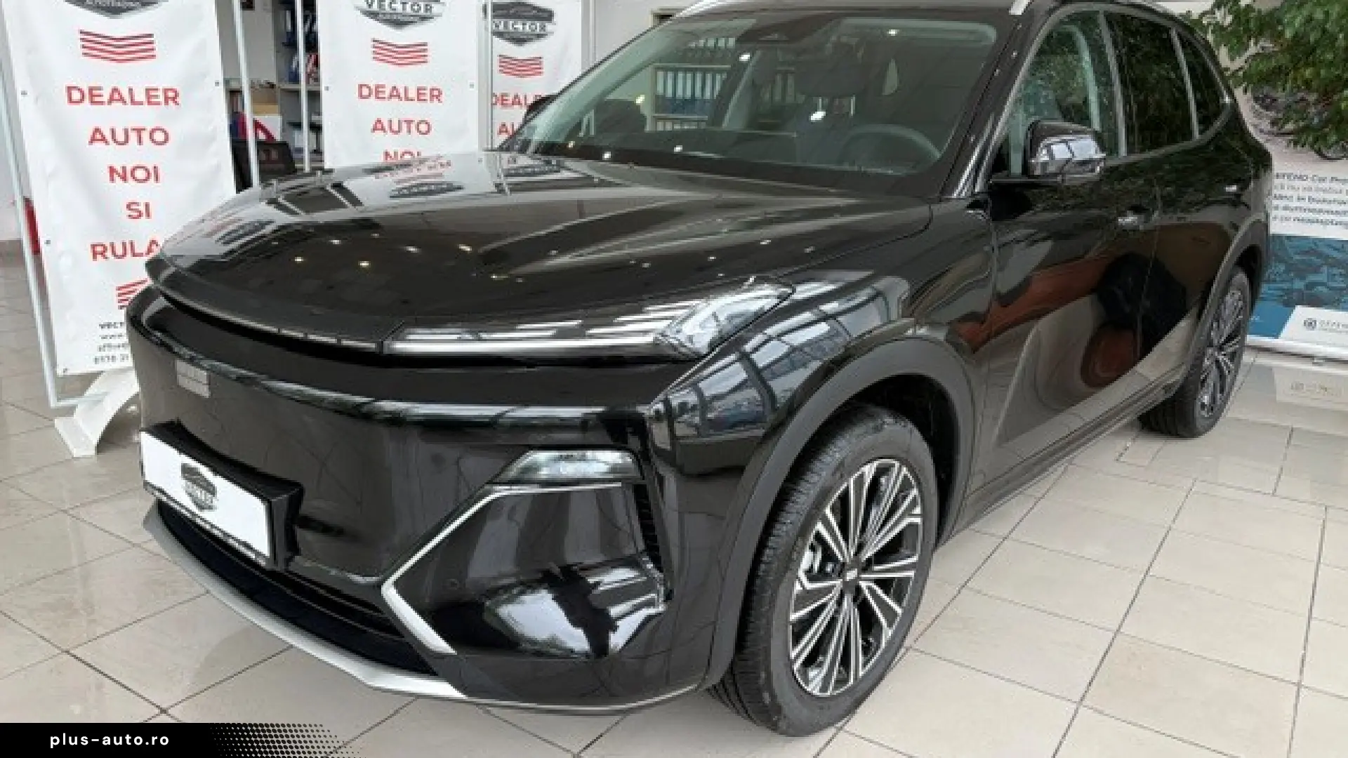 GEELY STARRAY EM-i MAX PLUG-IN HYBRID