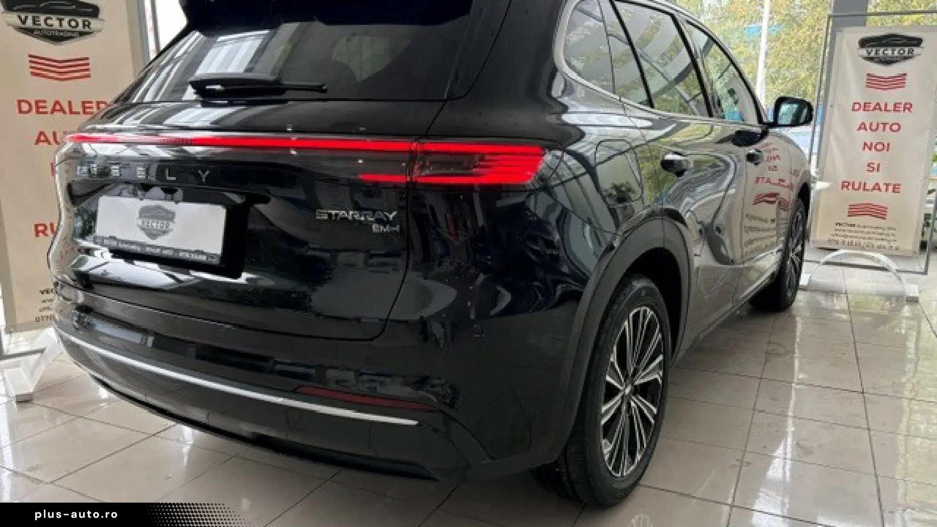 GEELY STARRAY EM-i MAX PLUG-IN HYBRID