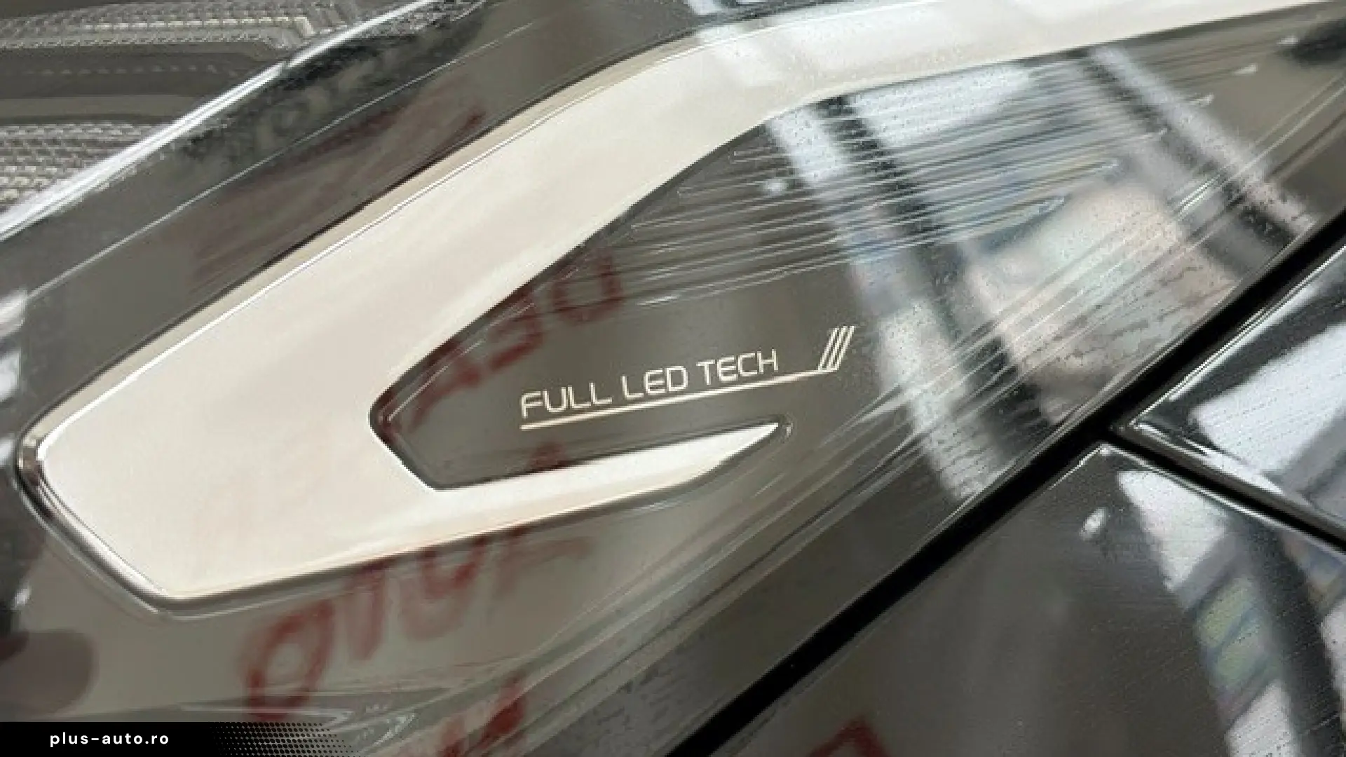 GEELY STARRAY EM-i MAX PLUG-IN HYBRID