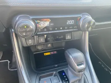 TOYOTA RAV 4 2.5 Hybrid GR Sport 4x4  LED el. Sitze 360
