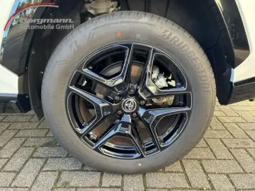 TOYOTA RAV 4 4x4 Sport GR SPORT 2 5L Hybrid (AWD-i) AHK