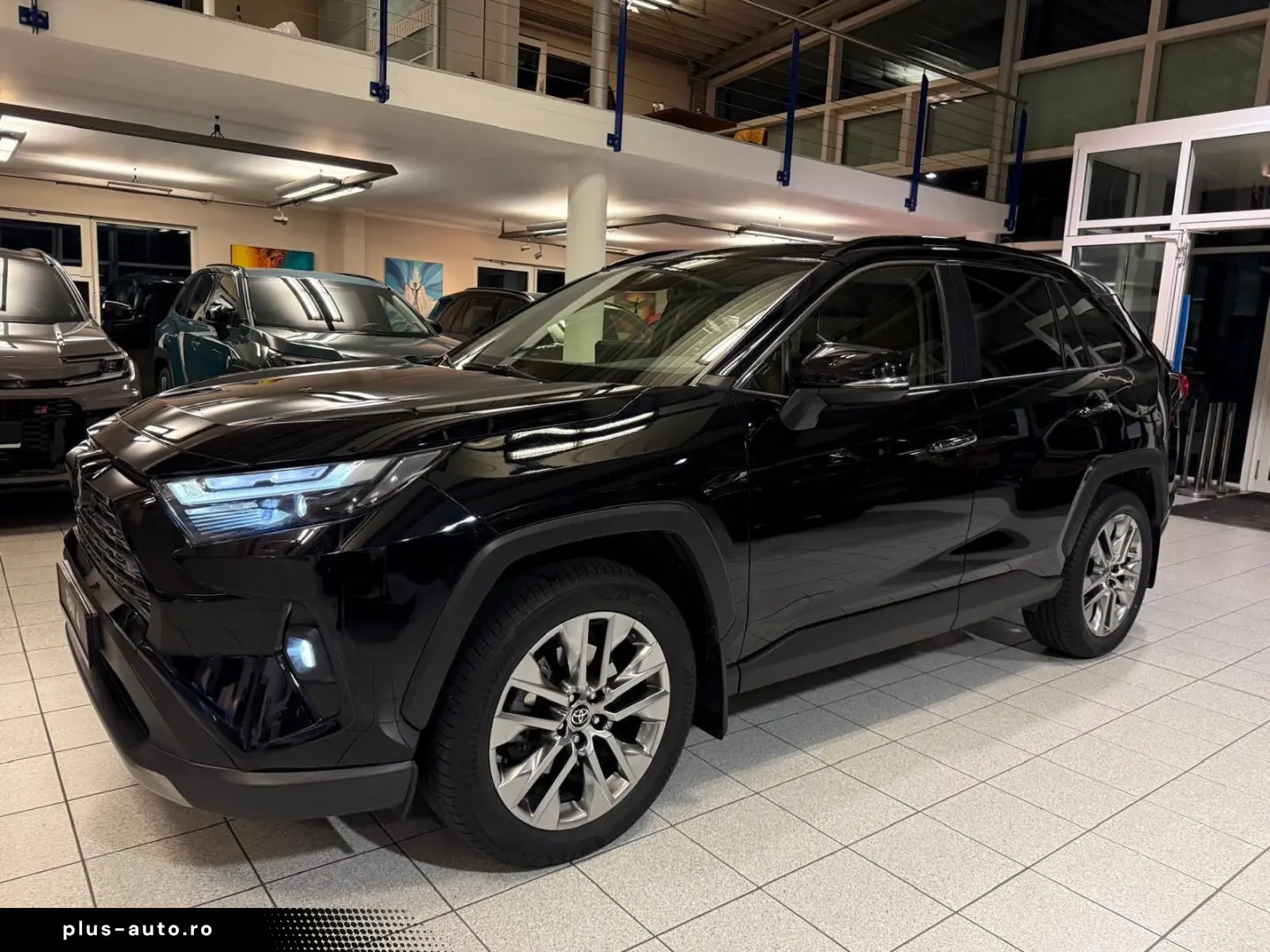 TOYOTA RAV 4 EXECUTIVE-4x4-LED-LEDER-19 ZOLL-29.890 -
