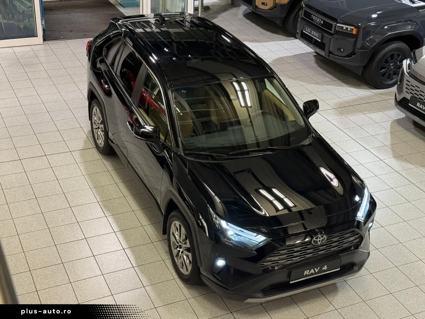 TOYOTA RAV 4 EXECUTIVE-4x4-LED-LEDER-19 ZOLL-29.890 -