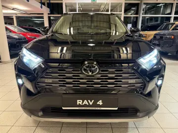 TOYOTA RAV 4 EXECUTIVE-4x4-LED-LEDER-19 ZOLL-29.890 -