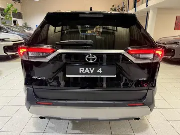 TOYOTA RAV 4 EXECUTIVE-4x4-LED-LEDER-19 ZOLL-29.890 -