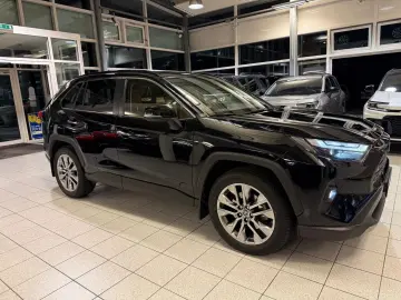TOYOTA RAV 4 EXECUTIVE-4x4-LED-LEDER-19 ZOLL-29.890 -
