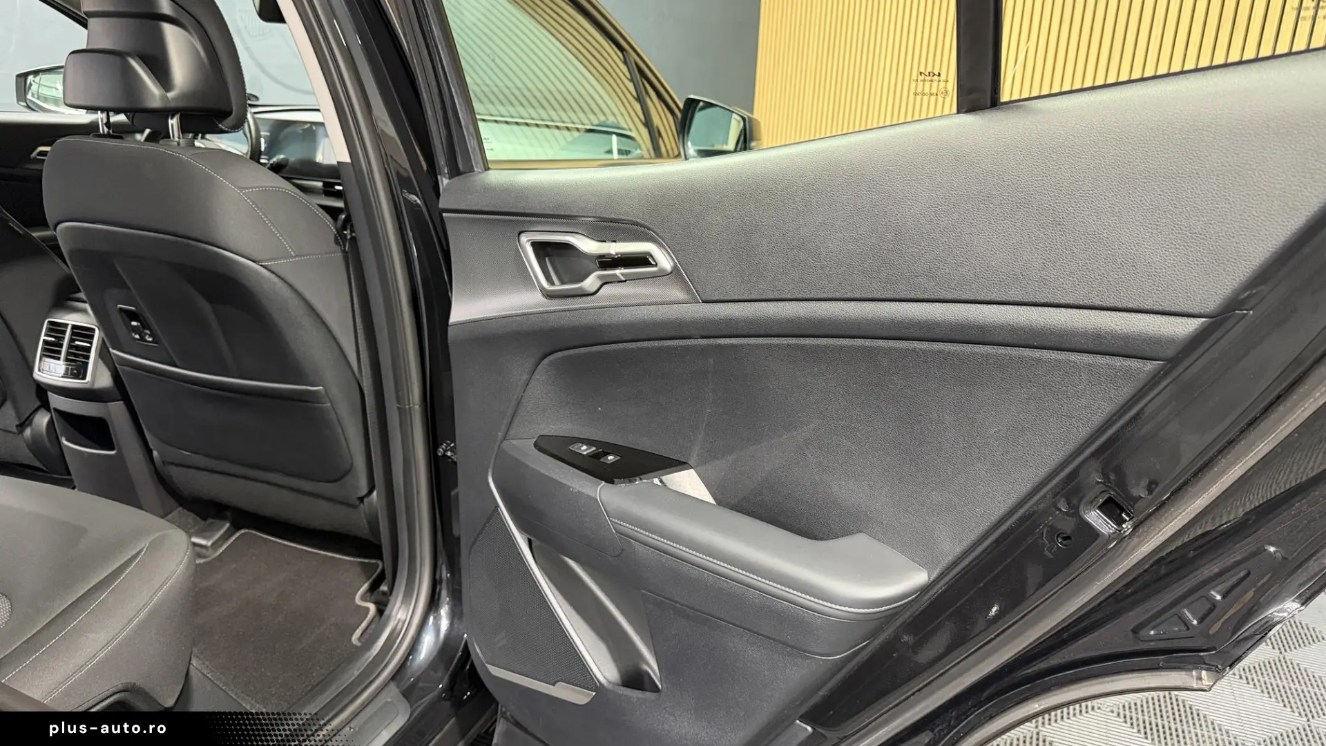 KIA SPORTAGE 1.6 GDI AWD Plug-in-Hybrid Bassis