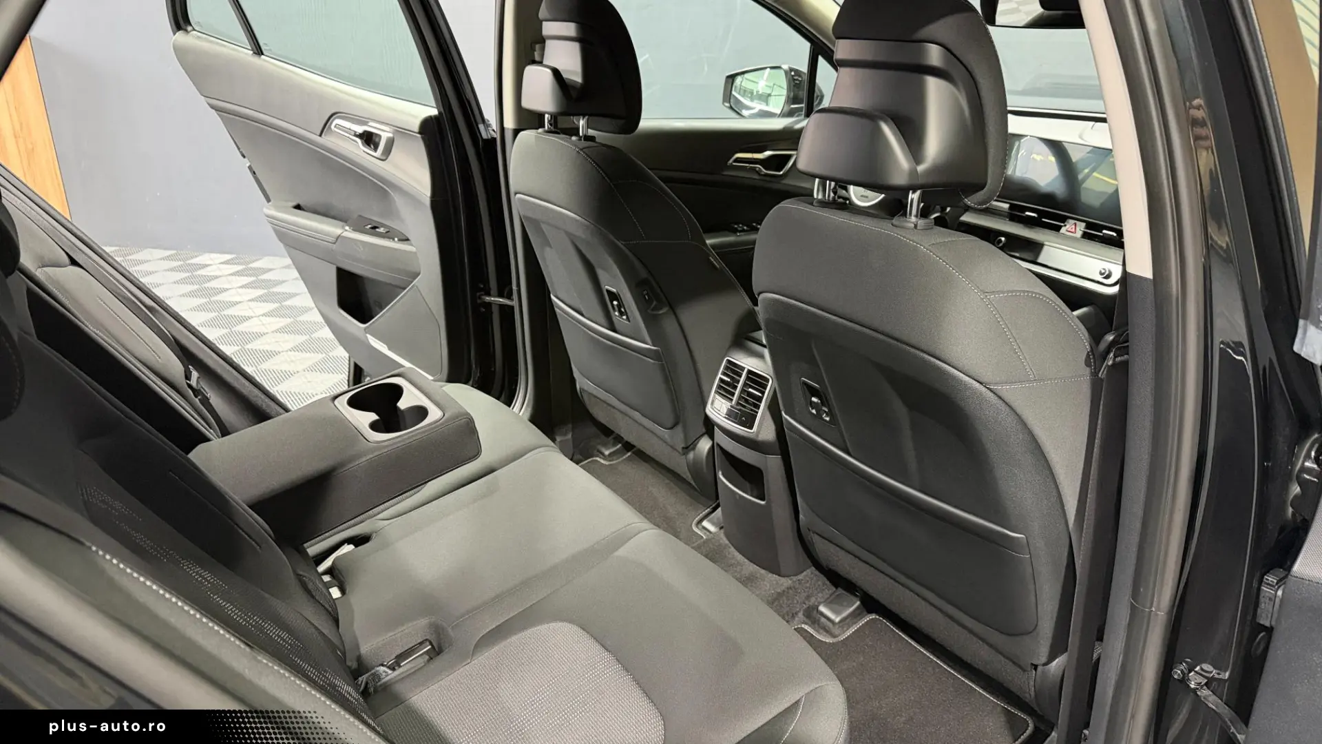KIA SPORTAGE 1.6 GDI AWD Plug-in-Hybrid Bassis
