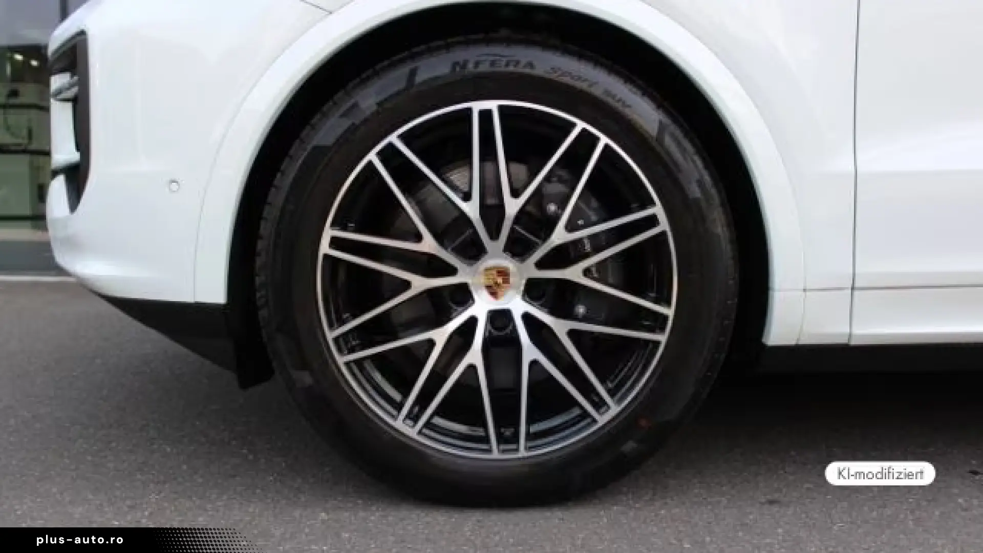 Porsche Cayenne E-Hybrid Coupe Black Edition