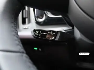 Porsche Cayenne E-Hybrid Coupe Black Edition