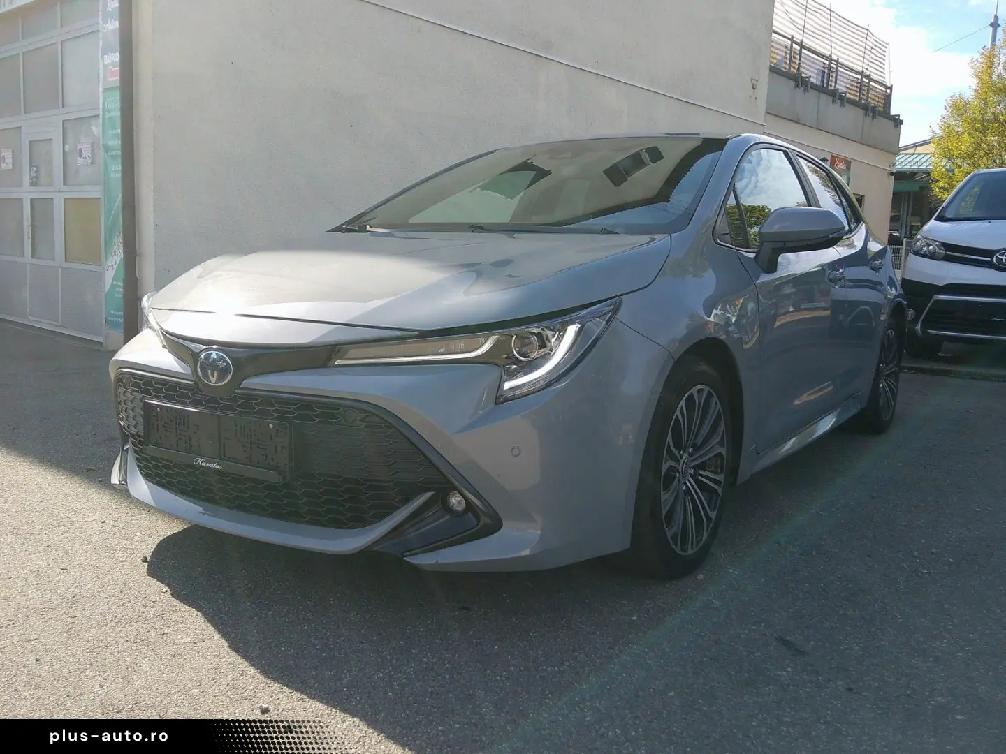 TOYOTA Corolla Hybrid Team D 15Jahre Garantie