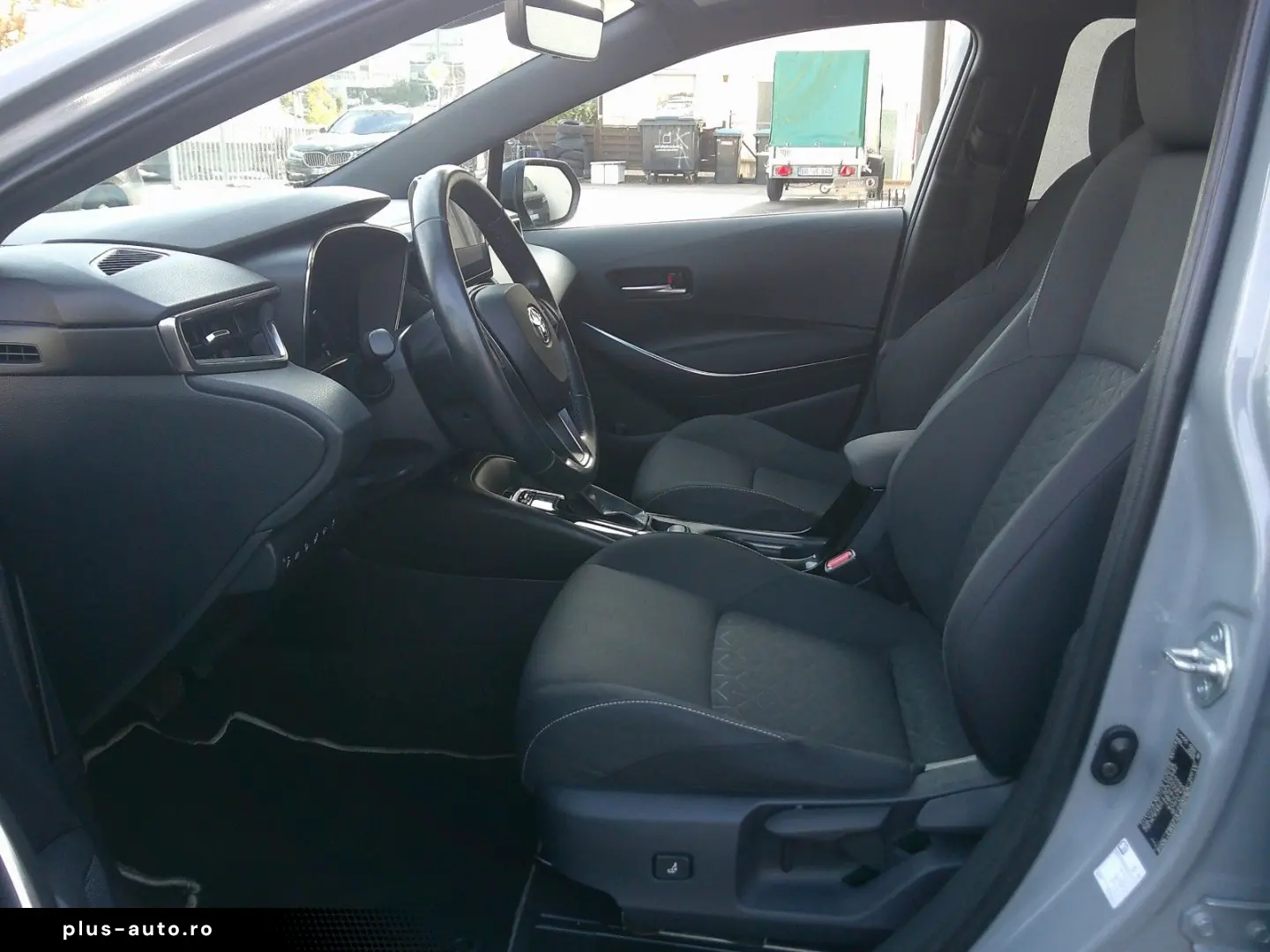 TOYOTA Corolla Hybrid Team D 15Jahre Garantie