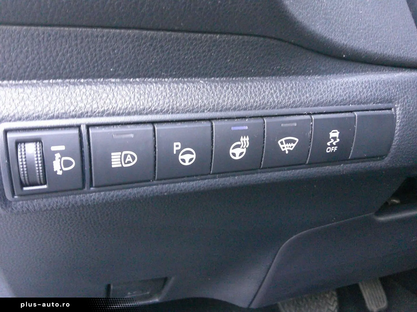 TOYOTA Corolla Hybrid Team D 15Jahre Garantie