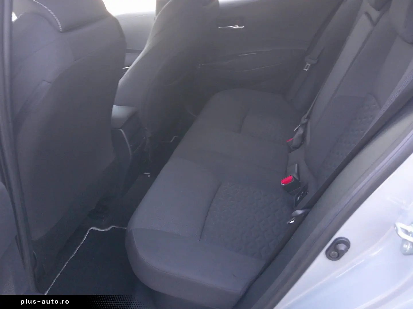 TOYOTA Corolla Hybrid Team D 15Jahre Garantie