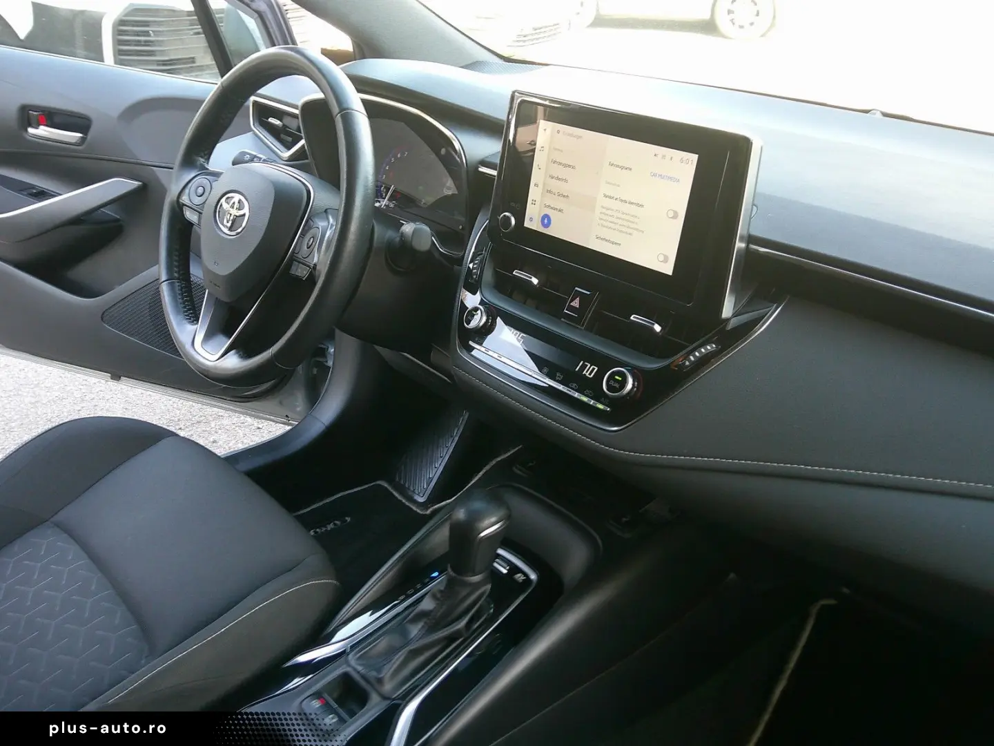 TOYOTA Corolla Hybrid Team D 15Jahre Garantie