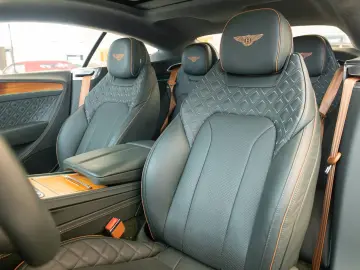 BENTLEY Continental GT V8 Azure - Naim  Blackline