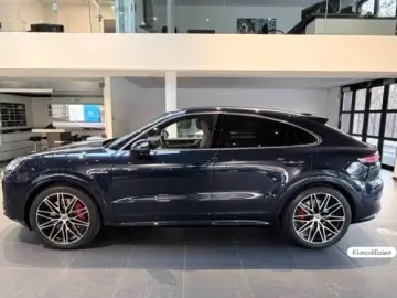 Porsche Cayenne S E-Hybrid Coupe AHK Bose HD