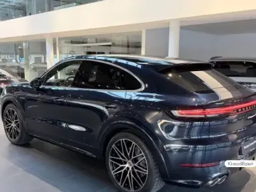 Porsche Cayenne S E-Hybrid Coupe AHK Bose HD
