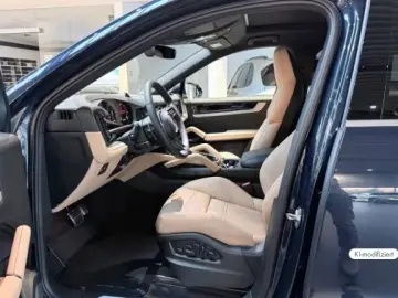 Porsche Cayenne S E-Hybrid Coupe AHK Bose HD