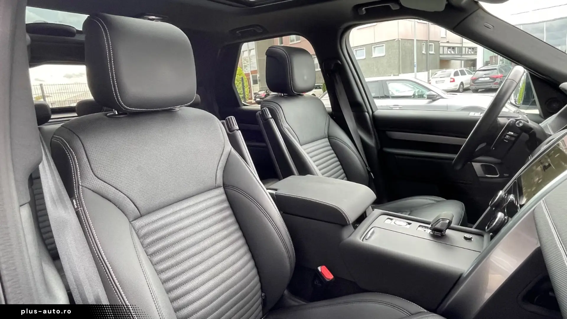 LAND ROVER DISCOVERY 5 D300   R-DYNAMIC SE Pano
