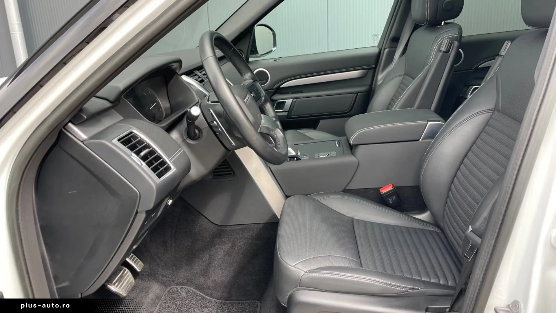 LAND ROVER DISCOVERY 5 D300   R-DYNAMIC SE Pano