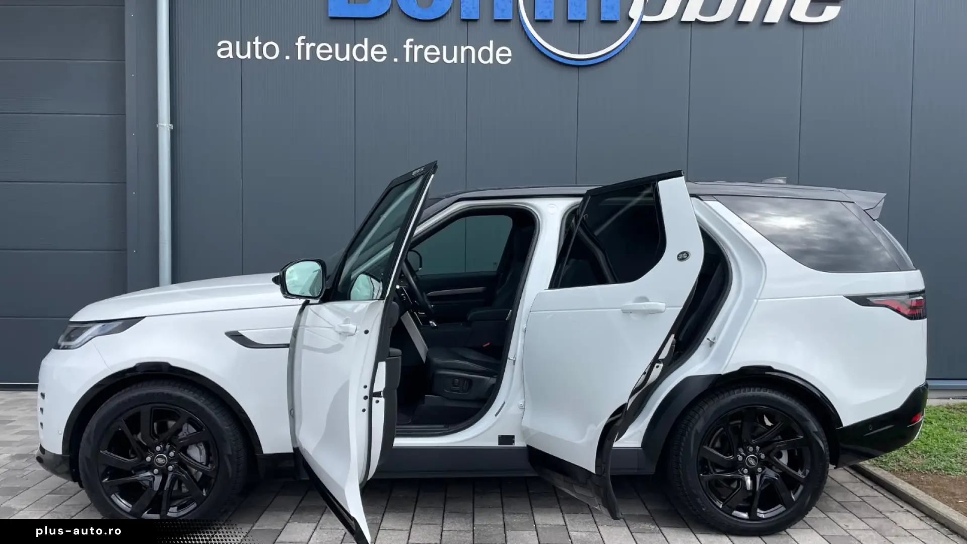 LAND ROVER DISCOVERY 5 D300   R-DYNAMIC SE Pano