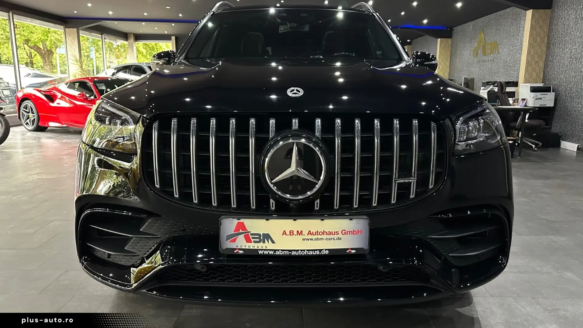 MERCEDES-AMG GLS 63 4MATIC  AMG NIGHT • CARBON