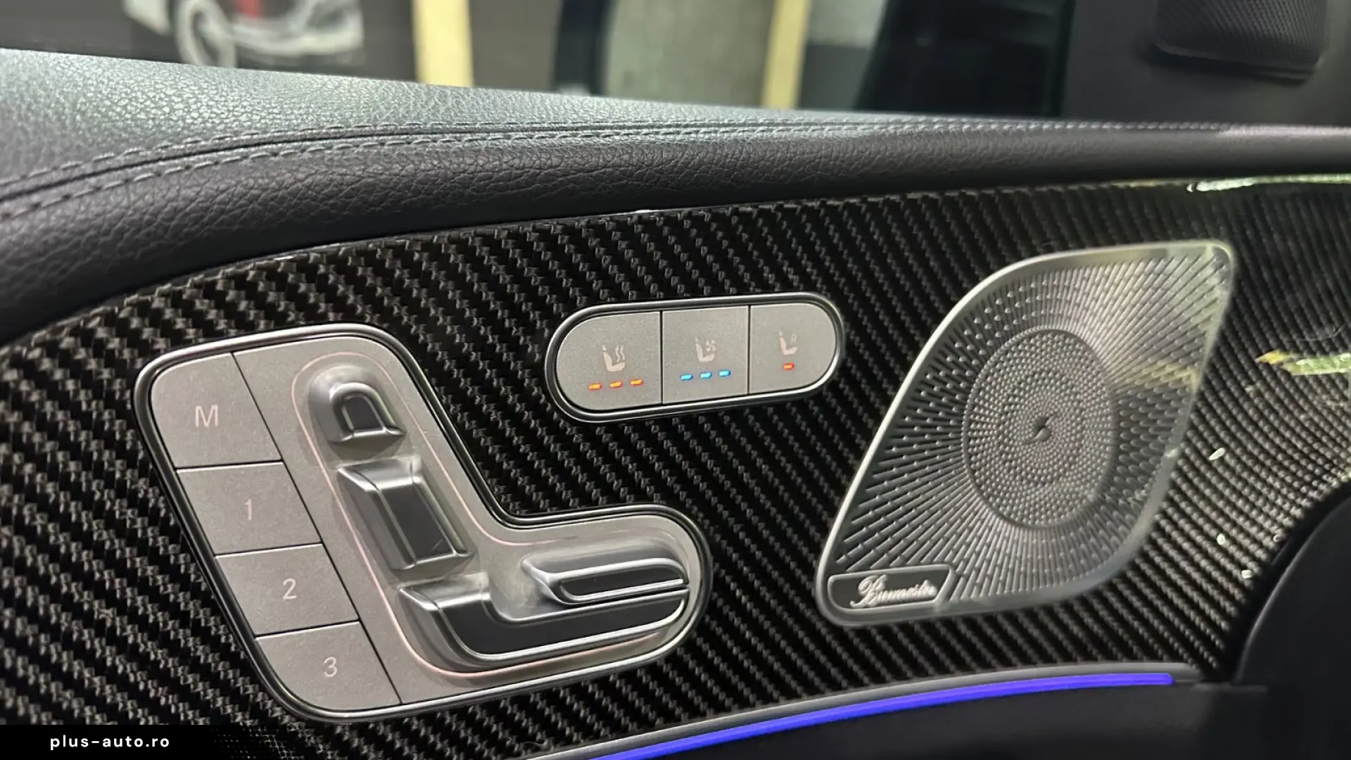 MERCEDES-AMG GLS 63 4MATIC  AMG NIGHT • CARBON