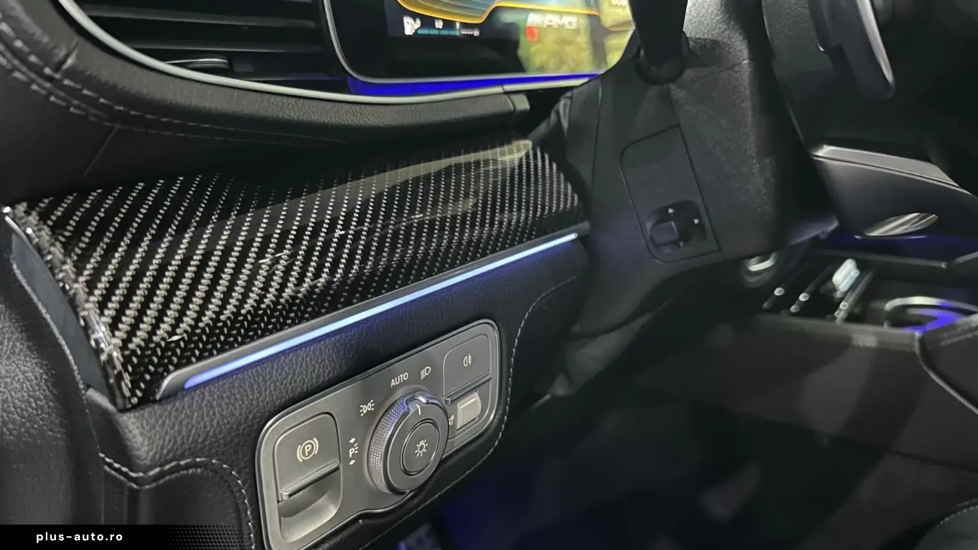 MERCEDES-AMG GLS 63 4MATIC  AMG NIGHT • CARBON