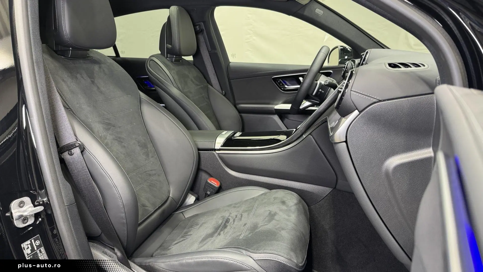 Mercedes-Benz GLC 300 d 4M AMG Night Pano 360