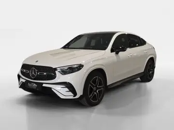 MERCEDES-BENZ GLC 300 COUPÉ 4MATIC   AMG LINE • Pano
