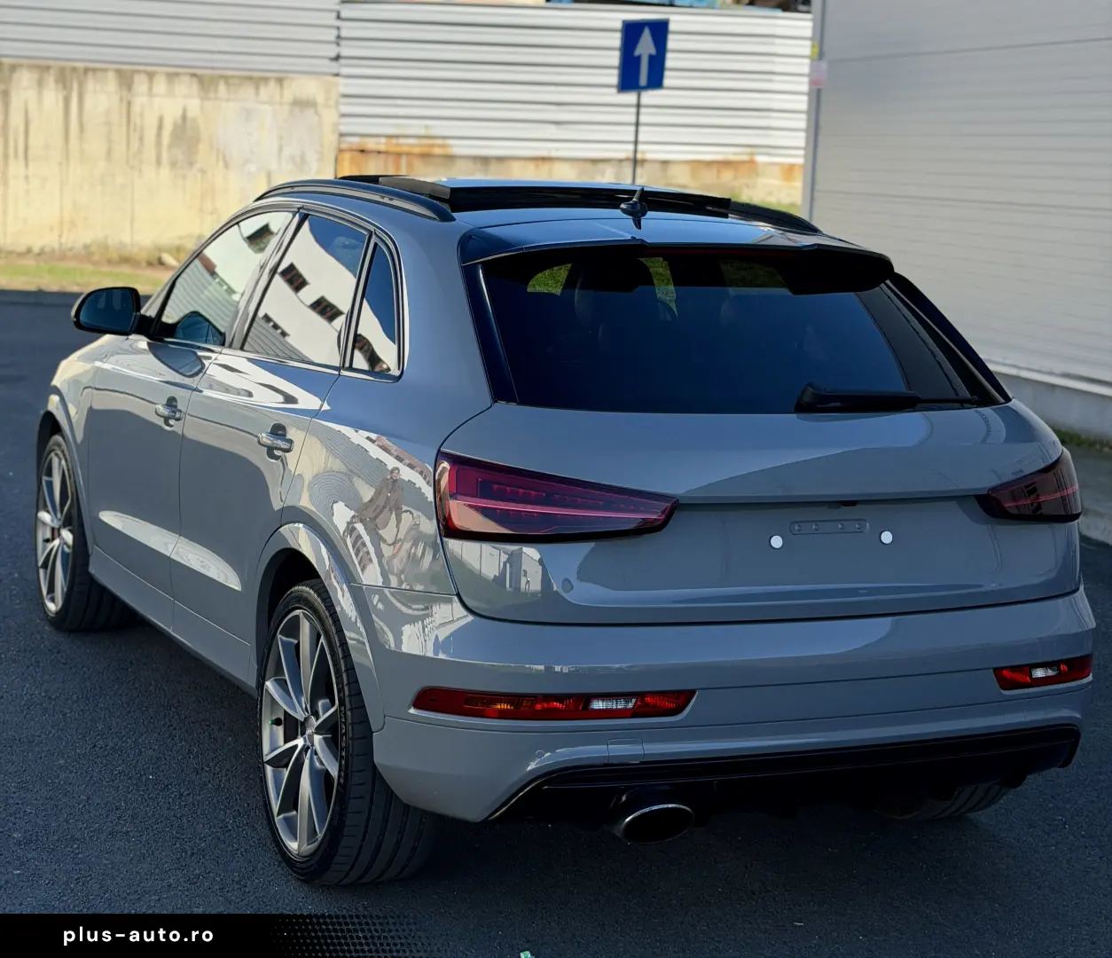 Audi RSQ3