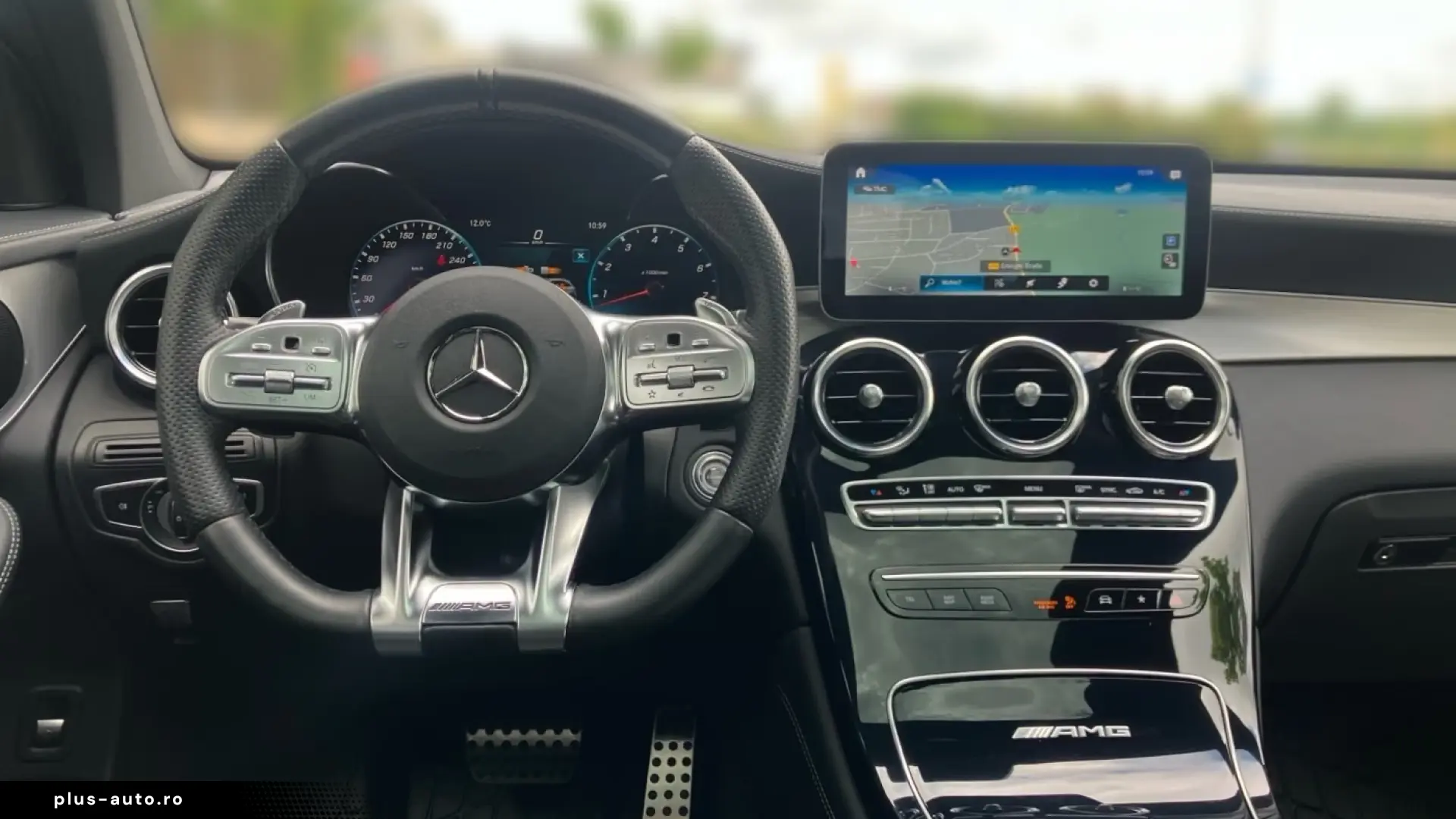 MERCEDES-BENZ GLC 63 AMG 4MATIC V8 PANO